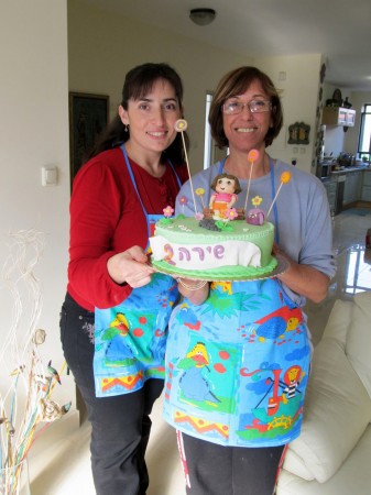 סדנה פרטית לעיצוב עוגת דורה